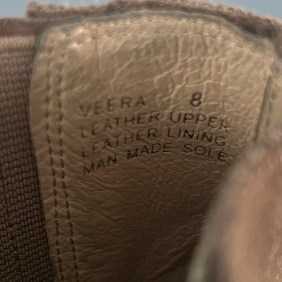 Chocolat Blu Veera Suede Taupe Brown Chunky Heel Platform Booties - Picture 10 of 10